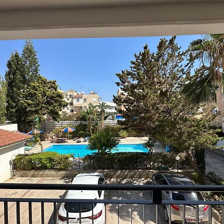 Kato Paphos Apartment Exteriör bild